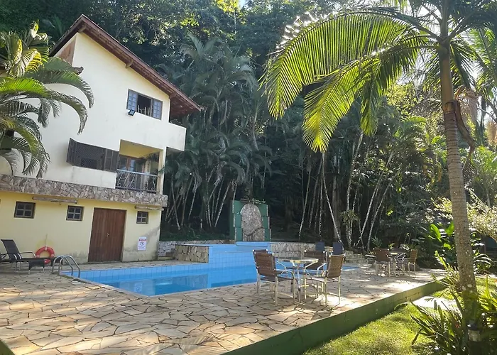 Pousada Canto de ItamambucaHotel em Ubatuba